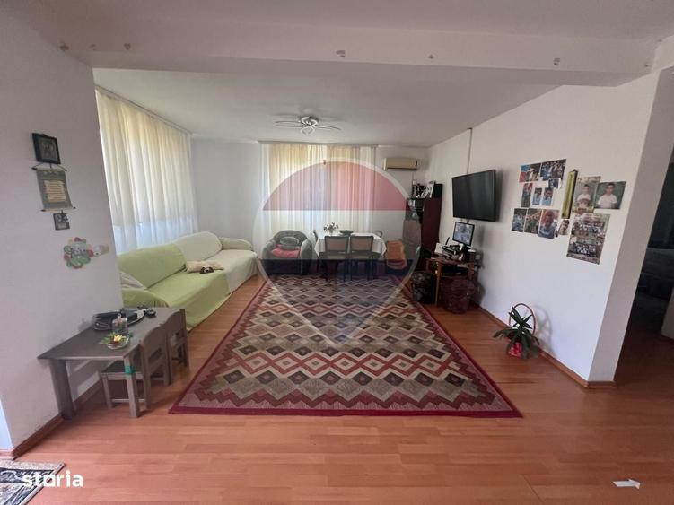 Casă cu 3 camere în Mândrești-Moldova