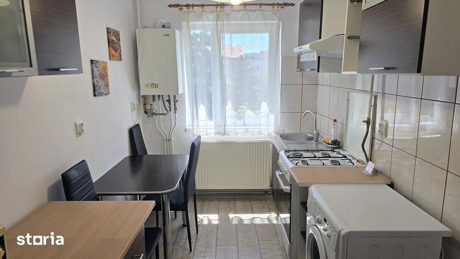 Apartament cu 2 camere în Zamfirescu