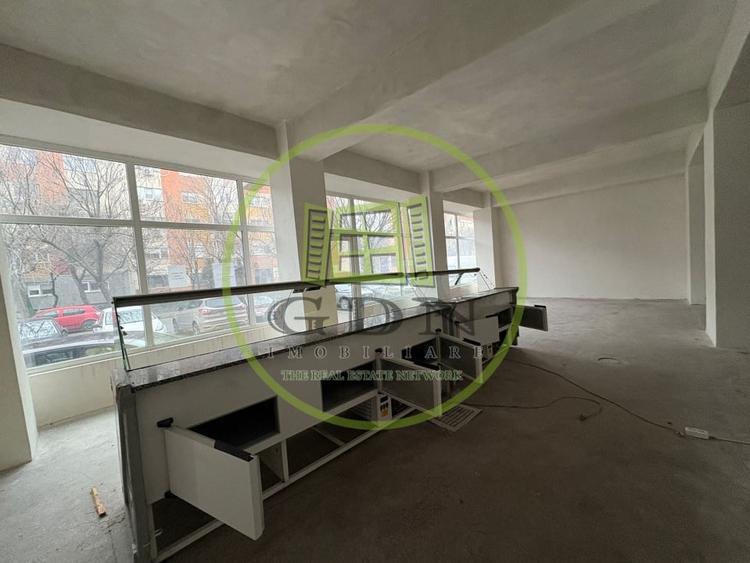 Spațiu comercial, de 110 mp, în 1 Mai