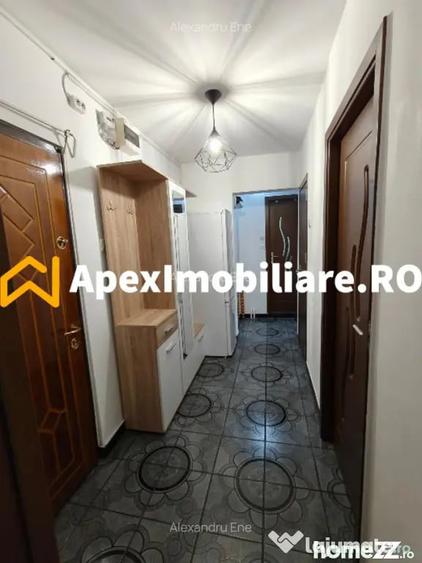Apartament cu 2 camere decomandat în Teiul Doamnei