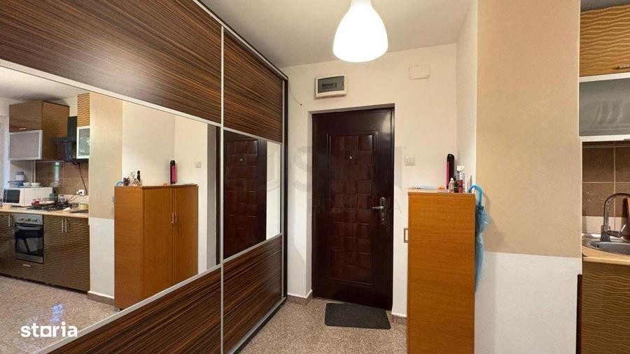 Apartament cu 2 camere semidecomandat în Vitan