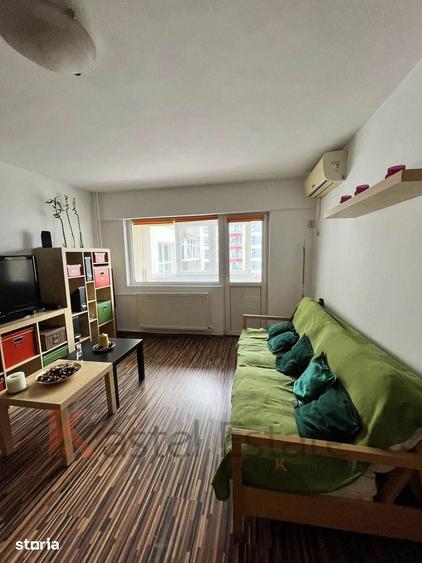 Apartament cu 3 camere în Militari