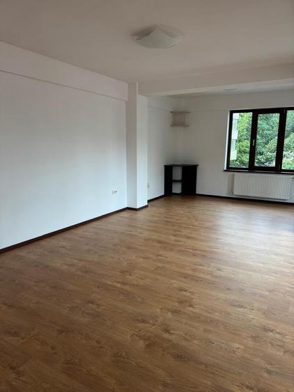 Apartament cu 2 camere în Pantelimon