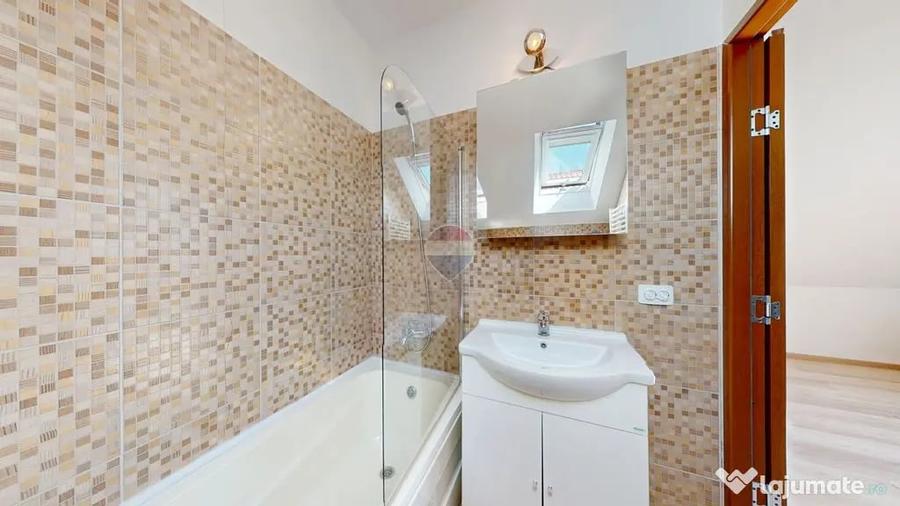 Apartament cu 2 camere decomandat în Brașovul Vechi