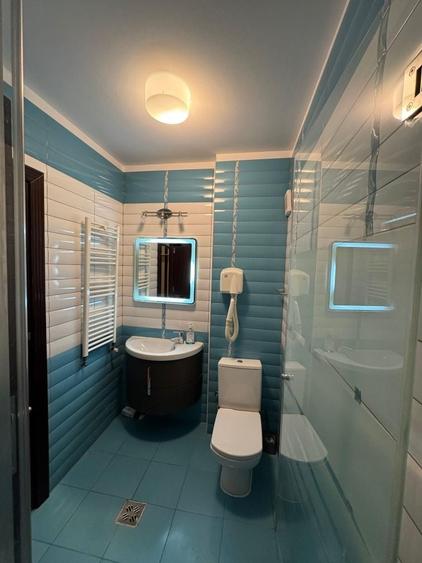Apartament cu 3 camere decomandat în Aviației