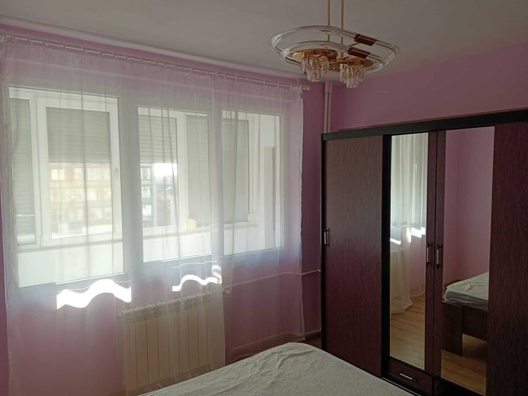 Apartament cu 2 camere semidecomandat în Exterior Vest