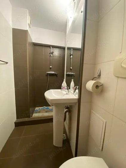 Apartament cu 3 camere decomandat în Ultracentral