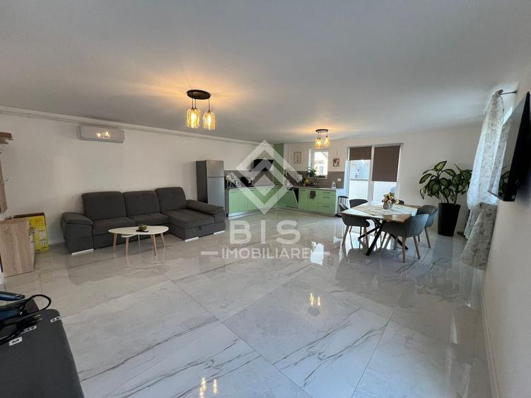Apartament cu 3 camere decomandat în Nord-Est