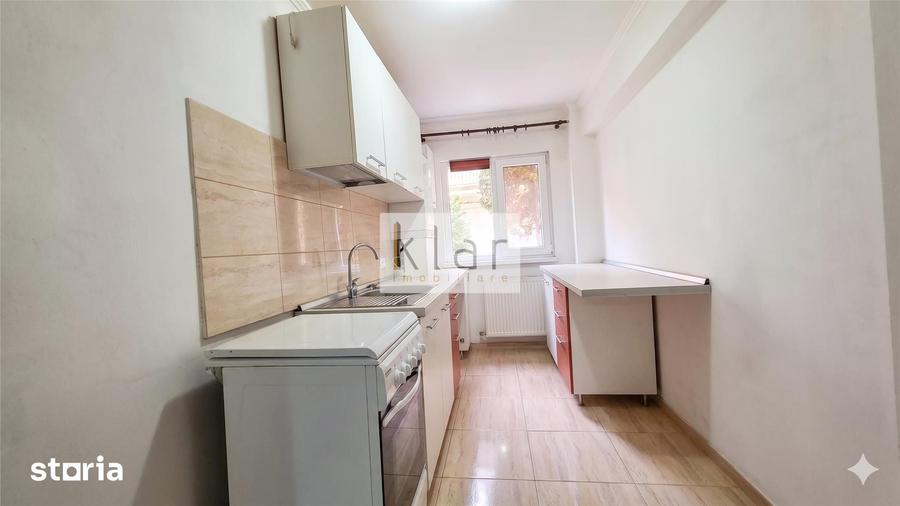 Apartament cu 2 camere semidecomandat în Gruia