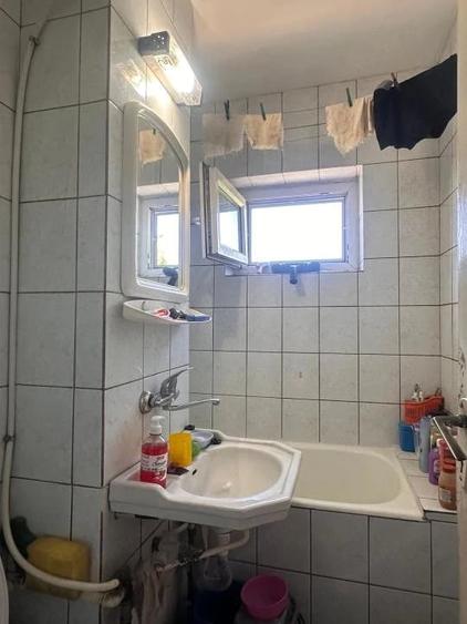 Apartament cu 3 camere în Cantemir