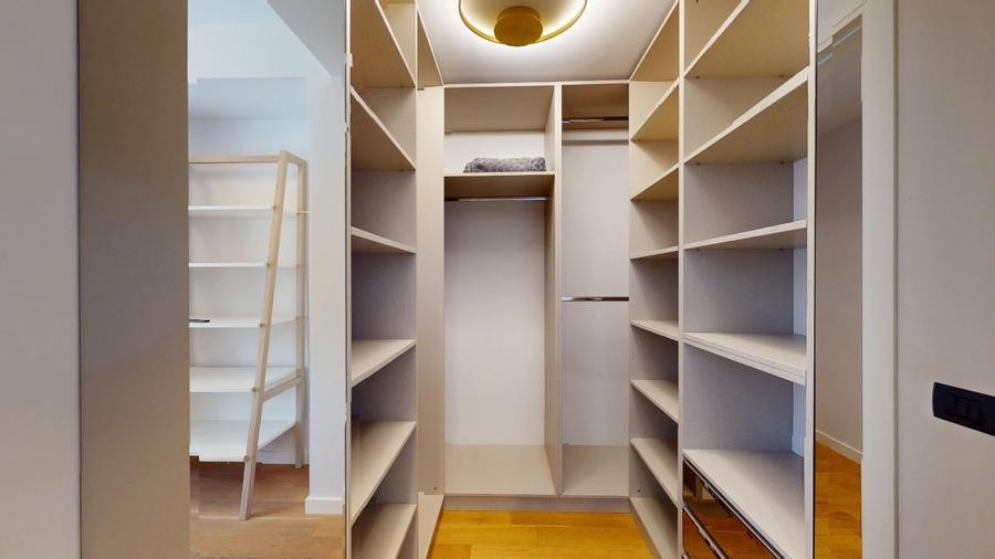 Apartament cu 3 camere decomandat, mobilat în Herăstrău