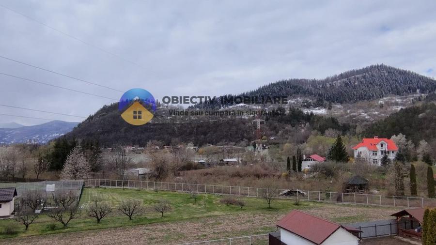 Teren Construcții de 1372 mp, în Vaduri