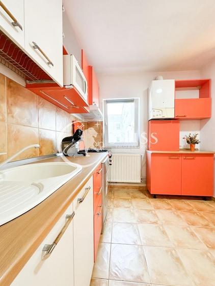 Apartament cu 3 camere decomandat, mobilat în Mănăștur