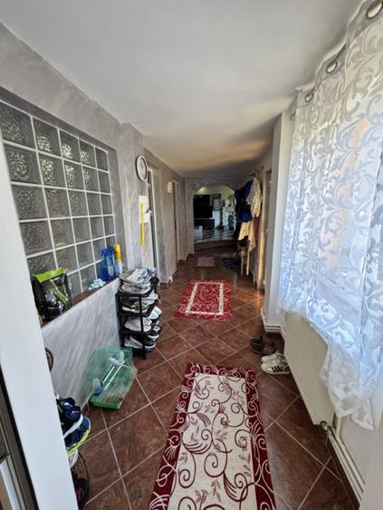 Casă individuală cu 3 camere cu Canalizare în Poștei - Bucov