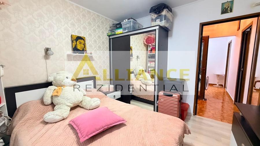 Metrou Aparatorii Patriei ~ Apartament 3 camere decomandat - 7