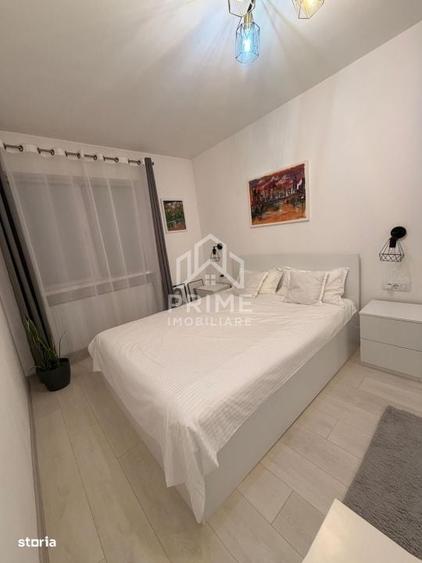 Apartament cu 2 camere semidecomandat în Cetate