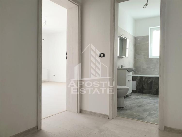 Apartament spatios cu 2 camere etaj intermediar in spate la hotel IQ - 5