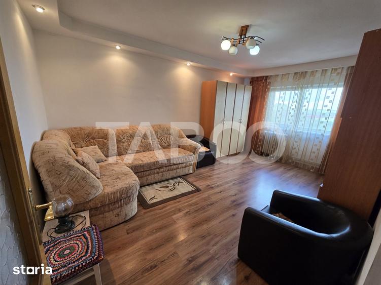 Apartament cu 2 camere decomandat în Vasile Aaron