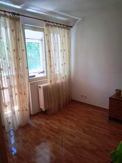 Apartament cu 2 camere semidecomandat în Titan