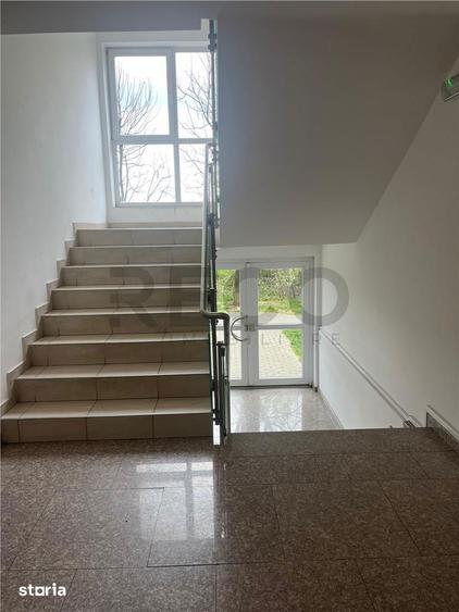 Apartament cu 2 camere decomandat în Decebal