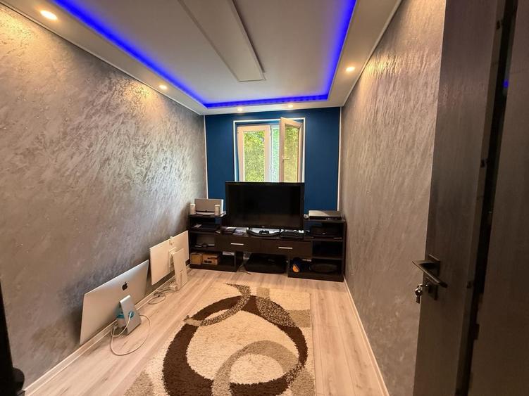 Apartament cu 3 camere în Spitalul Județean