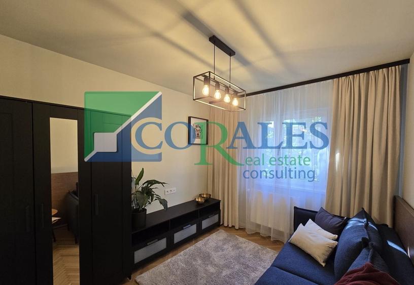 Apartament cu 3 camere semidecomandat, mobilat în Circumvalațiunii