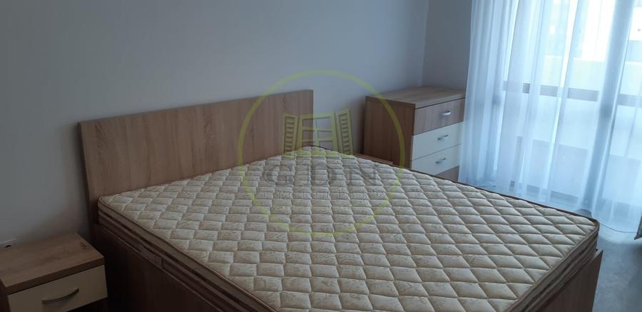 Apartament cu 2 camere semidecomandat, mobilat în Mihai Viteazul