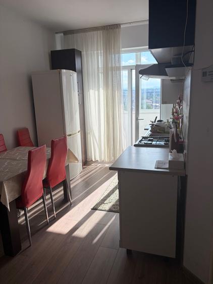 Apartament cu 2 camere decomandat în Exterior Vest