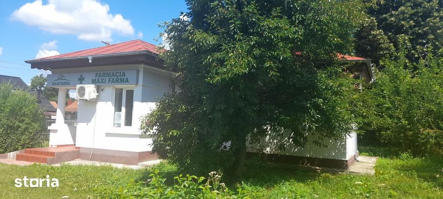 Casă cu 6 camere cu Teren 432 Mp în Dărmănești