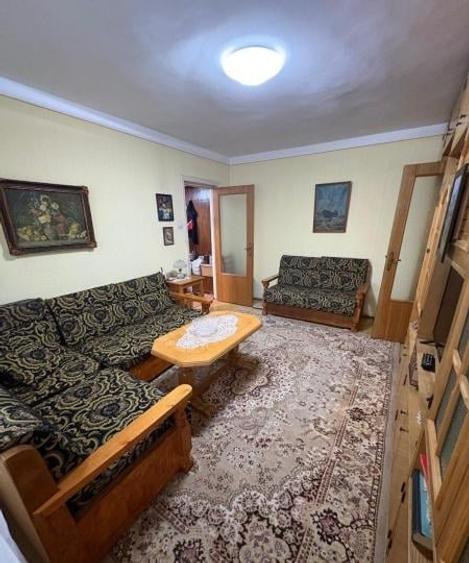 Apartament cu 2 camere semidecomandat în Tomis Nord