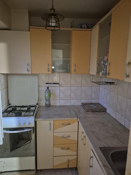 PROPRIETAR inchiriez garsoniera confort 1 - 3