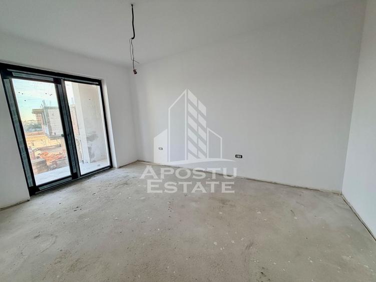 Apartament cu 2 camere decomandat în Giroc