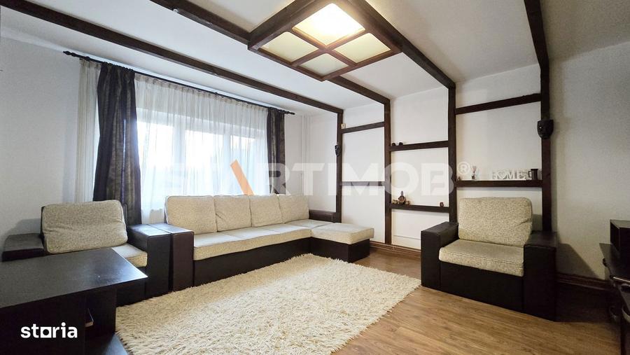 Apartament cu 3 camere decomandat în Valea Cetății