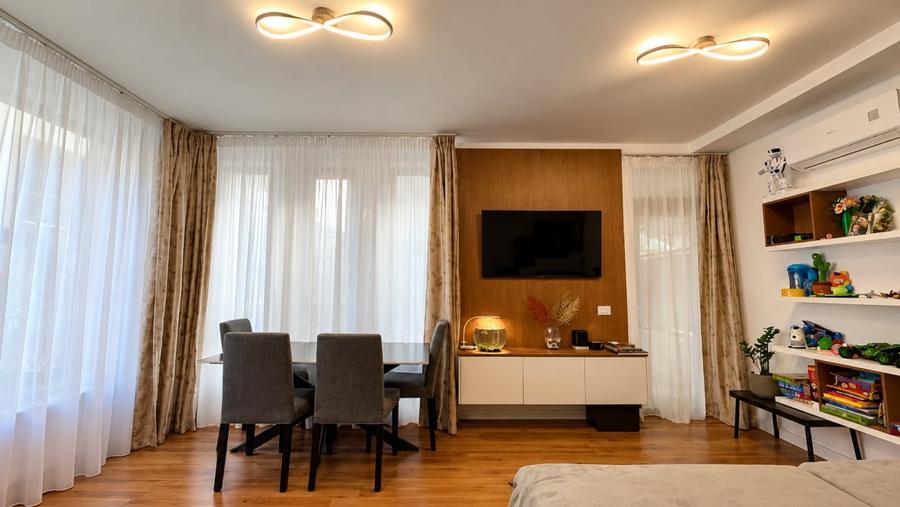 Duplex cu 4 camere cu Canalizare în Nord