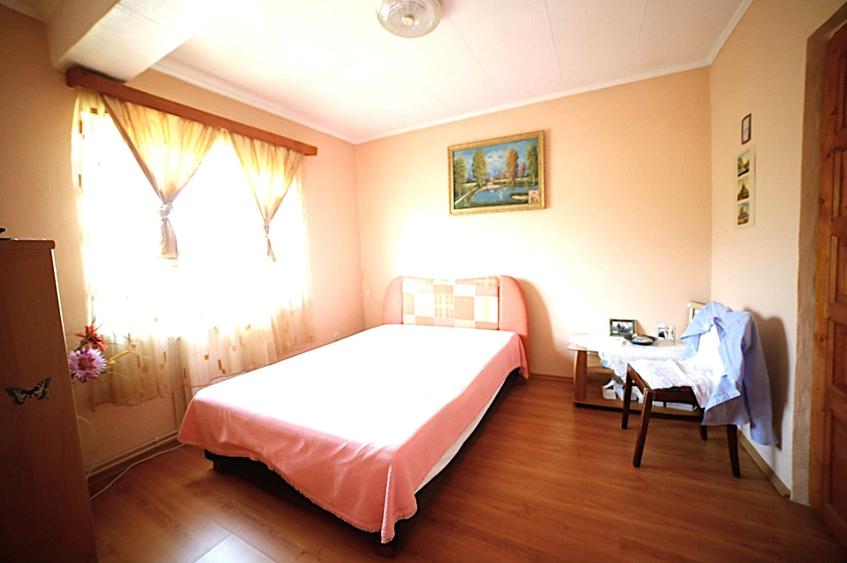 Casă individuală cu 4 camere cu Teren 318 Mp în Săcele