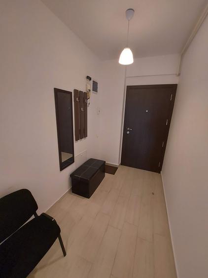 Apartament cu 2 camere decomandat în Păcii