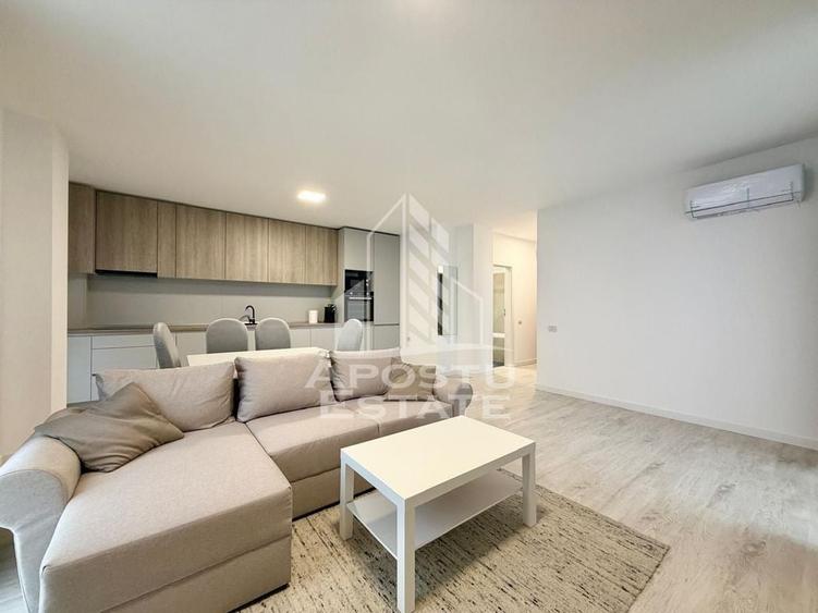 Apartament cu 2 camere decomandat în Torontalului