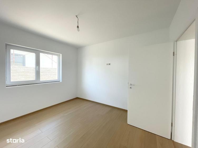 Casă cu 3 camere cu Teren 300 Mp în Sud