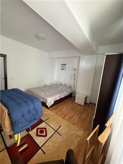 Apartament cu 3 camere decomandat, mobilat în Nord