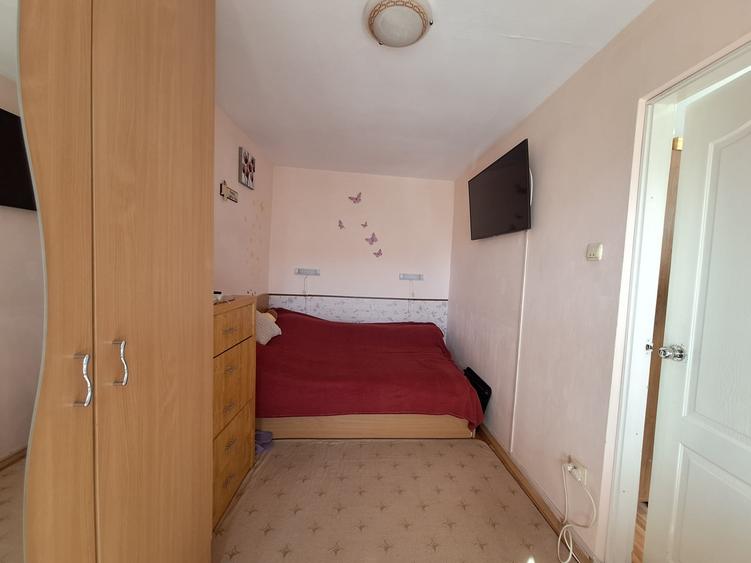 Apartament cu 2 camere nedecomandat, mobilat în Șagului