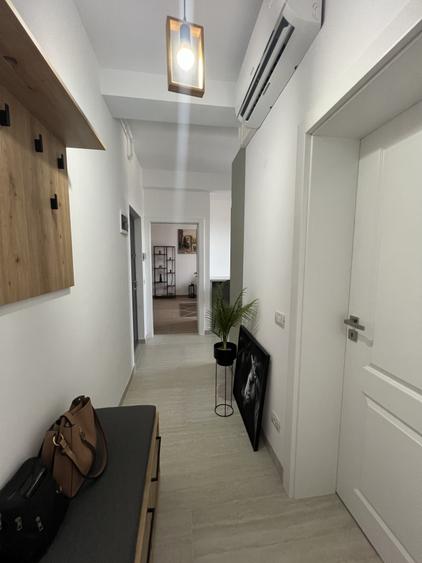 Apartament cu 2 camere decomandat, mobilat în Giroc