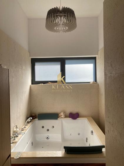 Apartament cu 3 camere decomandat în Pipera
