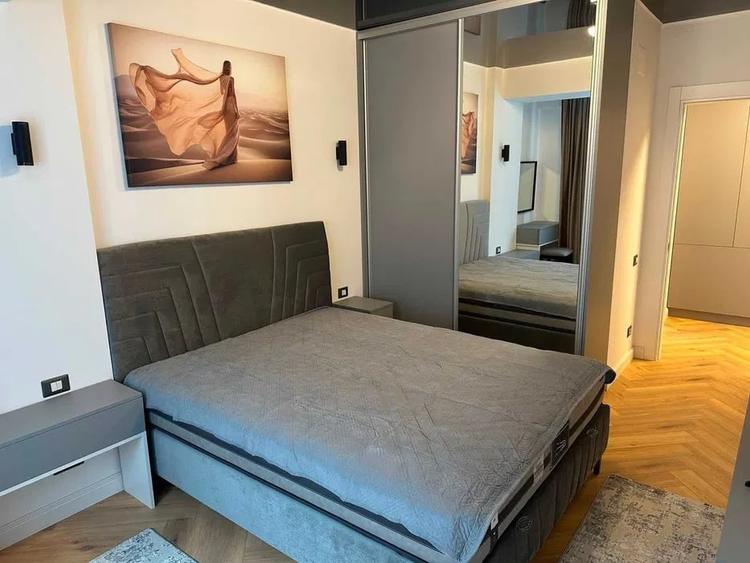 Apartament cu 2 camere semidecomandat, mobilat în Pipera
