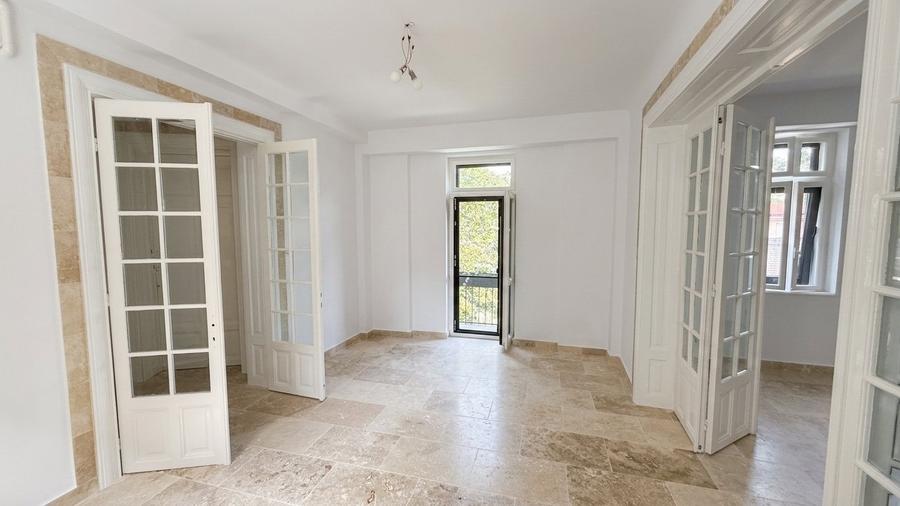 Apartament cu 4 camere în Dorobanți