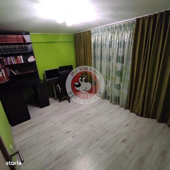 Casă cu 9 camere cu Teren 432 Mp în Dristor