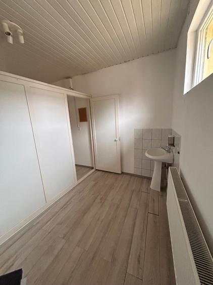 Spațiu comercial, de 65 mp, în Central