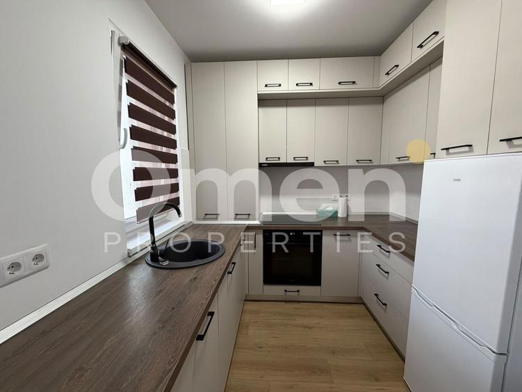 Apartament cu 2 camere semidecomandat, mobilat în Exterior Vest