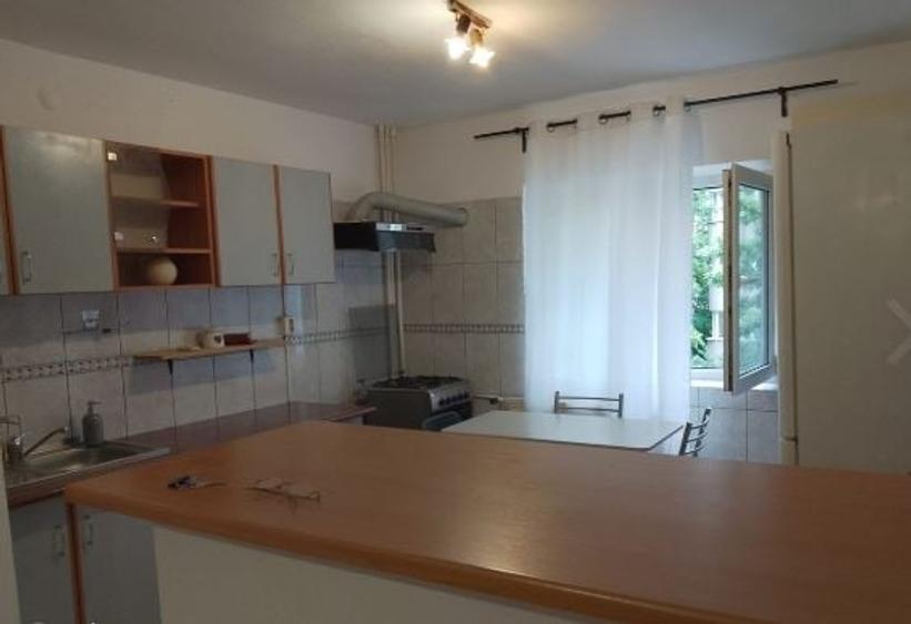 P-ta Alba Iulia,bl.reabilitat,et.2/8,DECOMANDAT,2 bai,mobilat,complet - 3