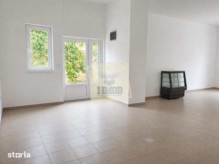 Casă cu 4 camere cu Teren 700 Mp în Central