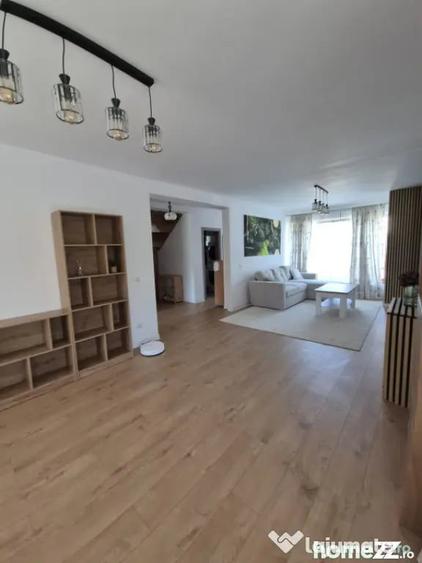 Casă cu 4 camere cu Teren 510 Mp în Păulești